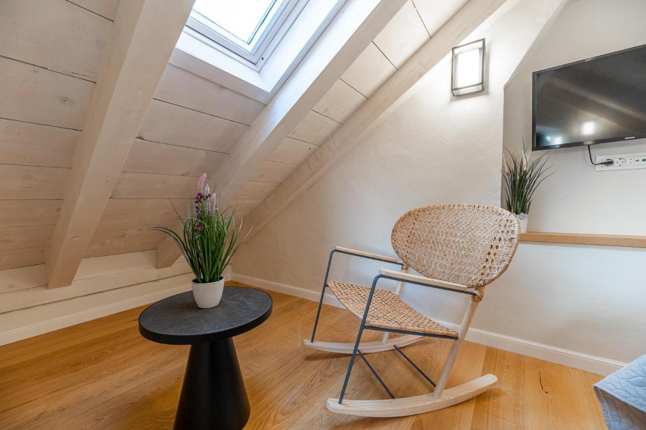 Superior 2 Bedroom Gabriela Apartment *