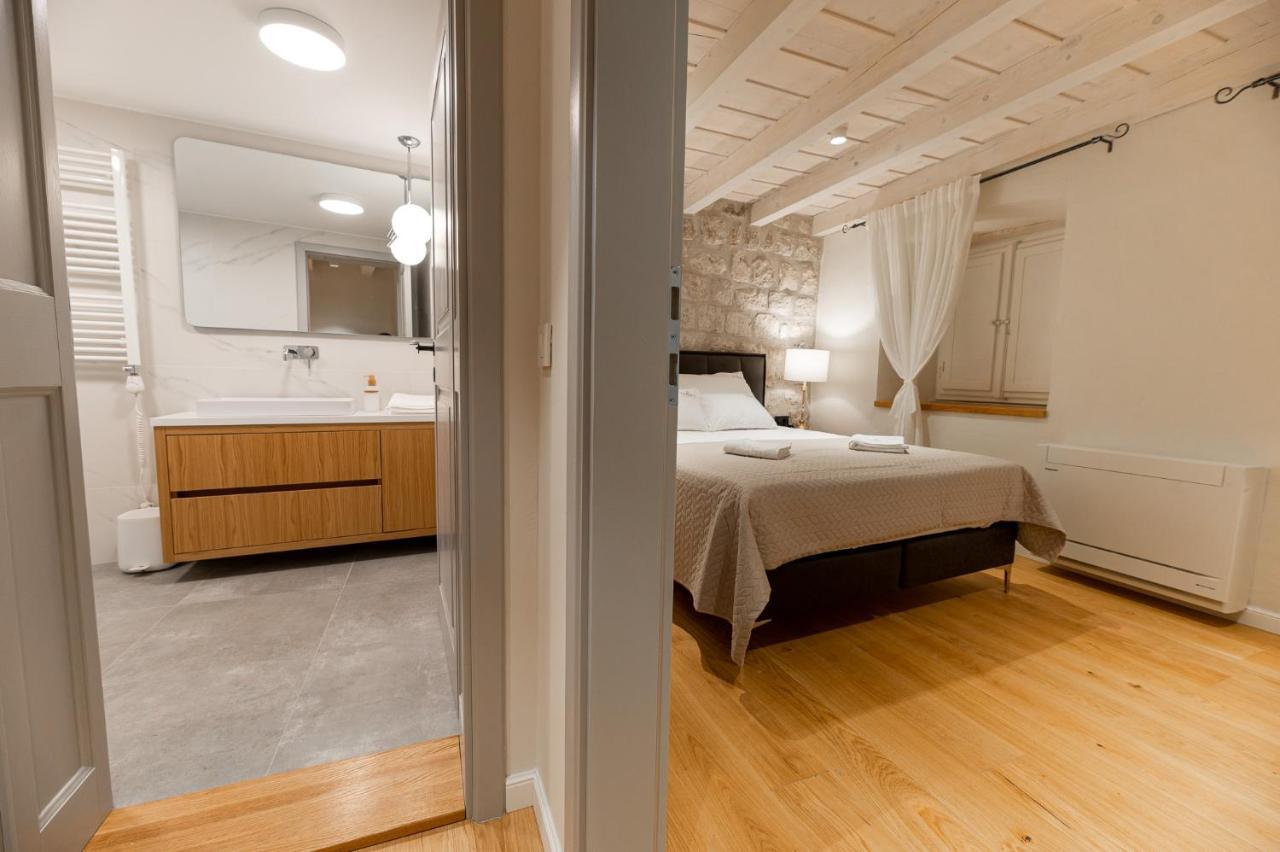 Superior 2 Bedroom Gabriela Apartment *